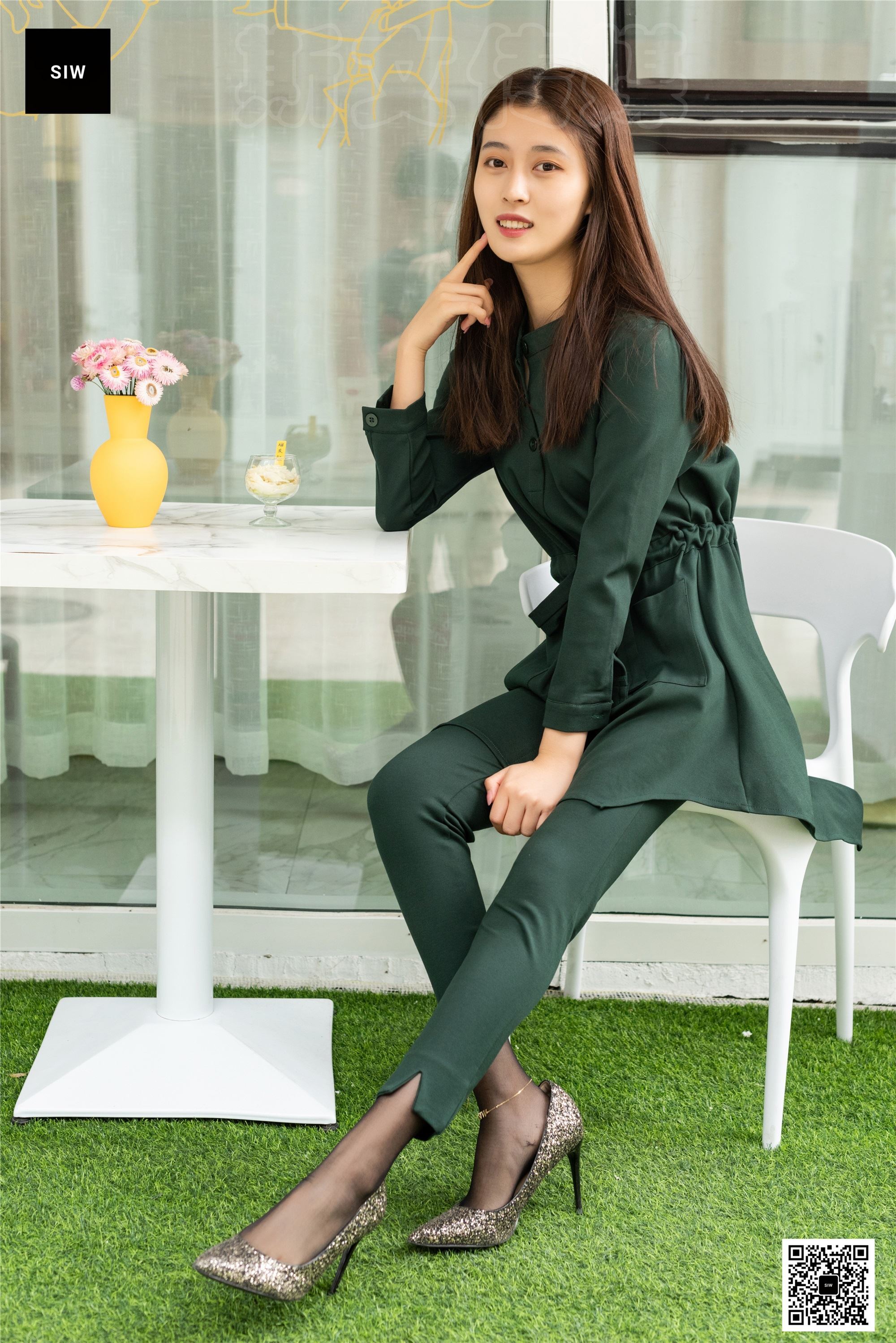 SIW斯文传媒 062 小香风墨绿纯棉气质小脚裤两件 - 甄真